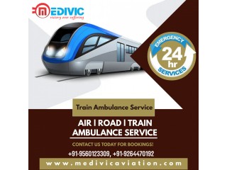Hire Medivic Aviation Train Ambulance Service in Delhi with Reliable Medical Crew