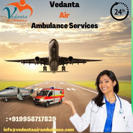 vedanta-air-ambulance-service-in-vellore-with-reliable-medical-treatments-by-doctors-big-0