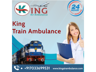 King Train Ambulance in Delhi with a Highly Qualified Medical Team