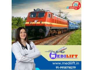 Medilift Train Ambulance Services in Delhi with Pre-Hospital Treatment