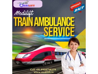 Medilift Train Ambulance in Guwahati with the Dedicated Medical Team